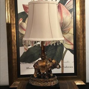 VTG Gold Elephant Lamp